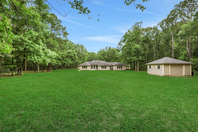 23943 Lost Spur, New Caney, TX 77357