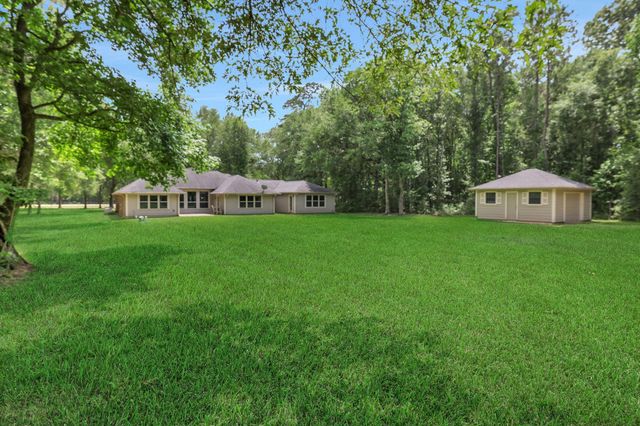 23943 Lost Spur, New Caney, TX 77357
