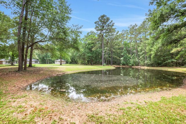 23943 Lost Spur, New Caney, TX 77357