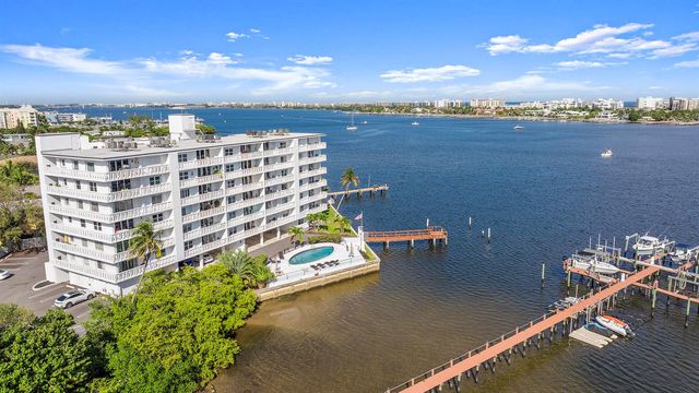 231 E Lantana Road 402, Lantana, FL 33462