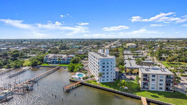 231 E Lantana Road 402, Lantana, FL 33462