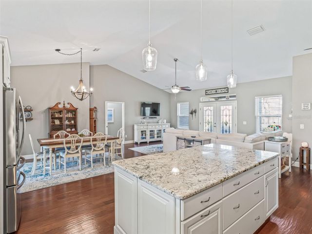 1410 MEADOW VIEW WAY, Lady Lake, FL 32159