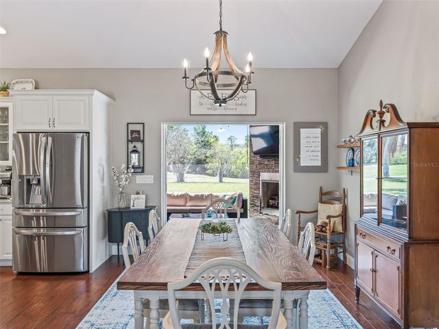 1410 MEADOW VIEW WAY, Lady Lake, FL 32159