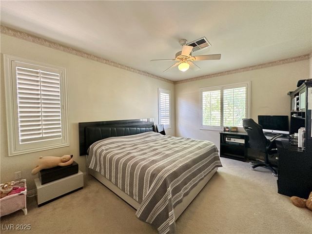 265 Blackstone River Avenue, Las Vegas, NV 89148