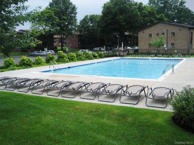 11 Brevoort Drive 2B, Pomona, NY 10970
