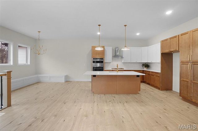 2412 Fiddlers Close Road 98 STB, Washington, MO 63090