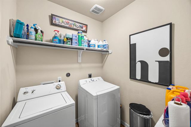 2403 Tall Sequoia Drive, Fresno, TX 77545