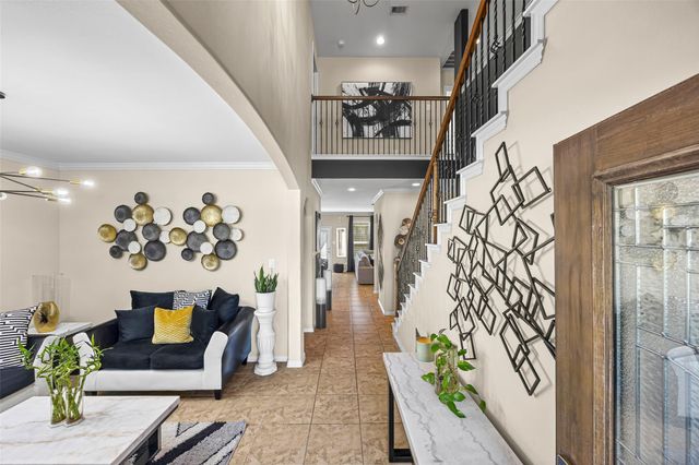 2403 Tall Sequoia Drive, Fresno, TX 77545