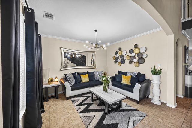 2403 Tall Sequoia Drive, Fresno, TX 77545