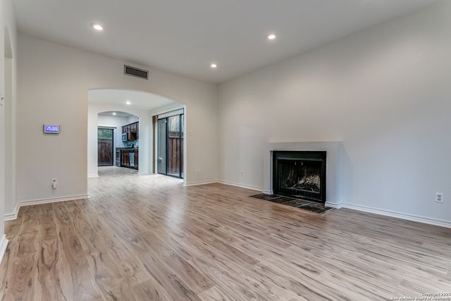 145 TERRELL RD, San Antonio, TX 78209