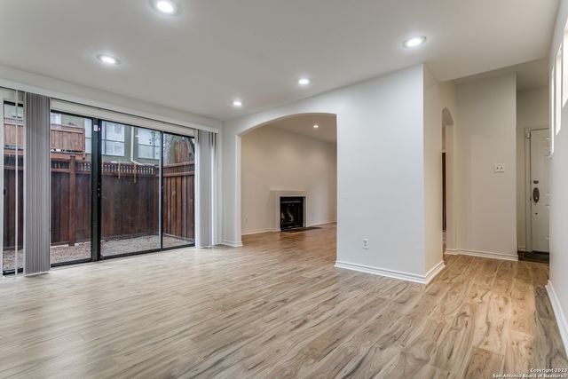 145 TERRELL RD, San Antonio, TX 78209