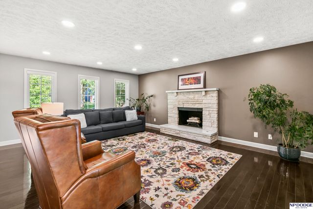 2105 S 163rd Circle, Omaha, NE 68130