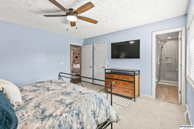 2105 S 163rd Circle, Omaha, NE 68130