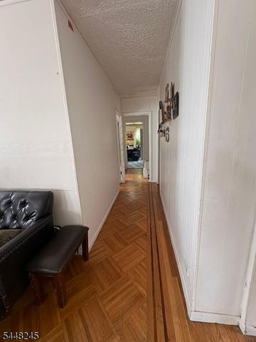 21 Danforth Ave, Jersey City, NJ 07305