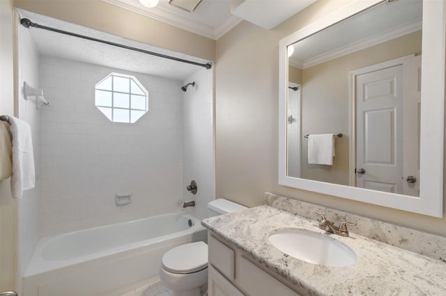 5127 Heathfield Court, Houston, TX 77084
