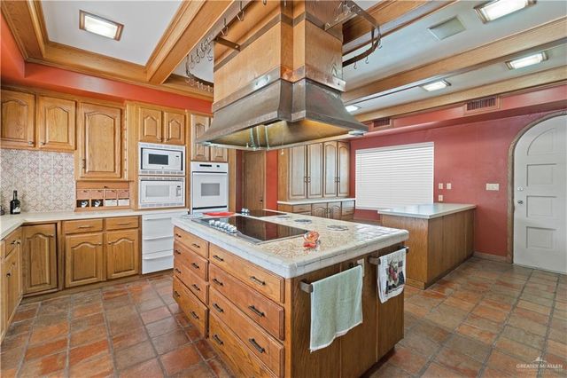 27101 N State Highway 345, San Benito, TX 78586