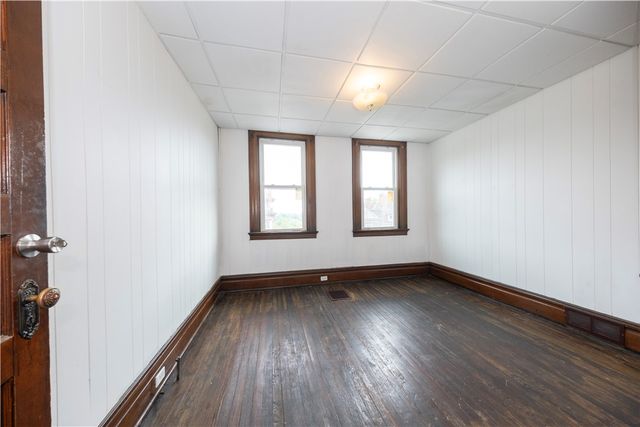 236 Kennedy Ave, Perry Hilltop, PA 15214