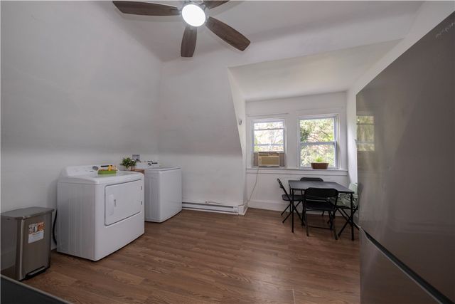 236 Kennedy Ave, Perry Hilltop, PA 15214