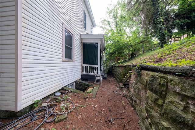 236 Kennedy Ave, Perry Hilltop, PA 15214