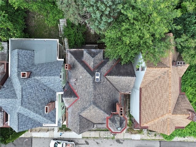 236 Kennedy Ave, Perry Hilltop, PA 15214