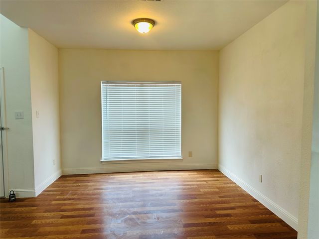 5903 Naravista Drive, Dallas, TX 75249