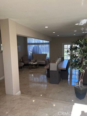 2899 Amber Drive, Corona, CA 92882