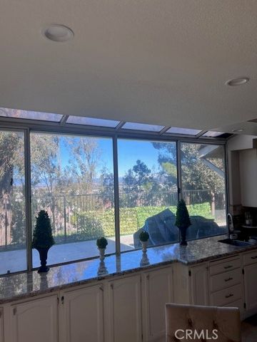 2899 Amber Drive, Corona, CA 92882