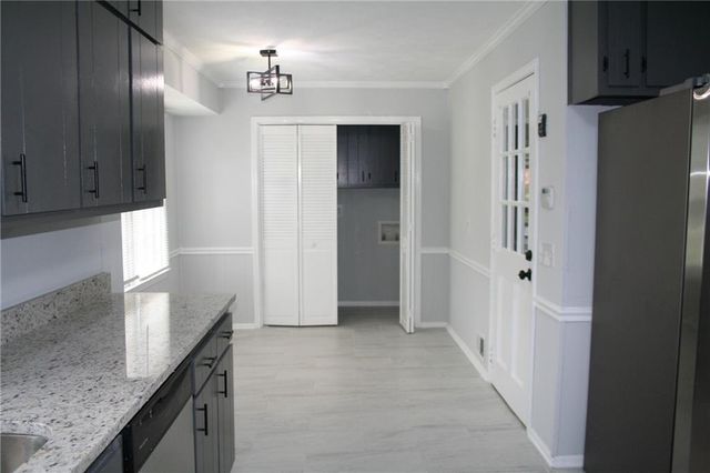 2075 Pinewood Drive, Covington, GA 30016