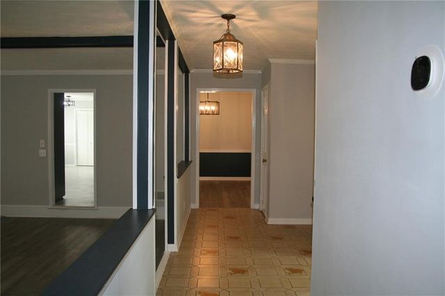 2075 Pinewood Drive, Covington, GA 30016