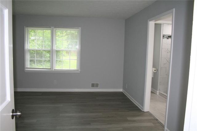 2075 Pinewood Drive, Covington, GA 30016