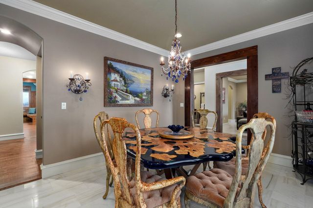 825 Legacy Farms Road, Saddlebrooke, MO 65630