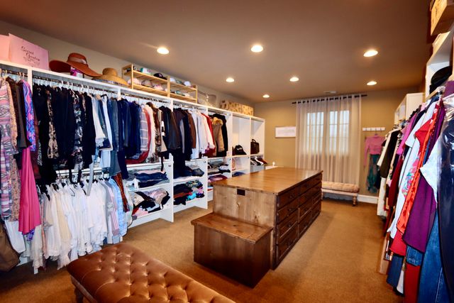 825 Legacy Farms Road, Saddlebrooke, MO 65630