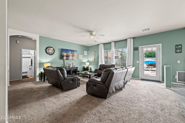 2011 W BRANHAM Lane, Phoenix, AZ 85041