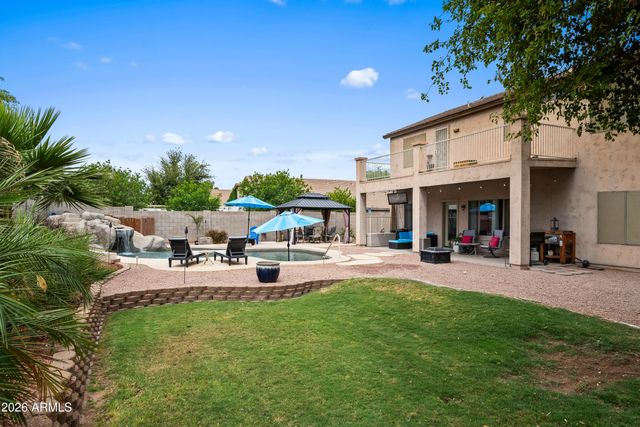 2011 W BRANHAM Lane, Phoenix, AZ 85041