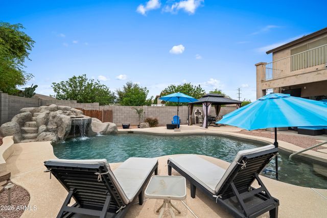 2011 W BRANHAM Lane, Phoenix, AZ 85041