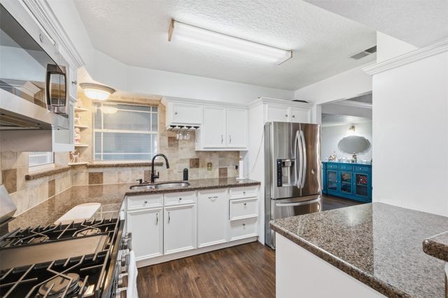 3814 Quitman Drive, Pasadena, TX 77505