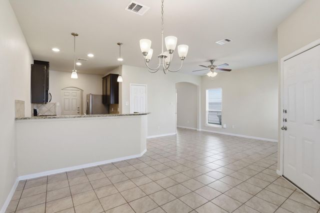112 Camelot Place Court, Conroe, TX 77304