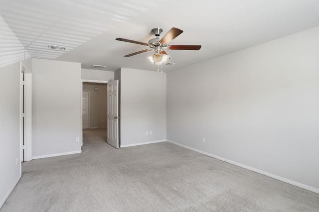 112 Camelot Place Court, Conroe, TX 77304