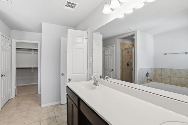 112 Camelot Place Court, Conroe, TX 77304