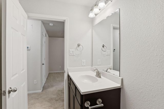112 Camelot Place Court, Conroe, TX 77304