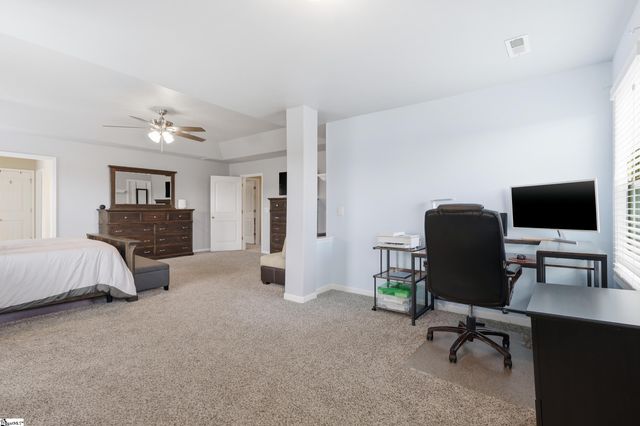 324 Lost Lake Drive, Simpsonville, SC 29681