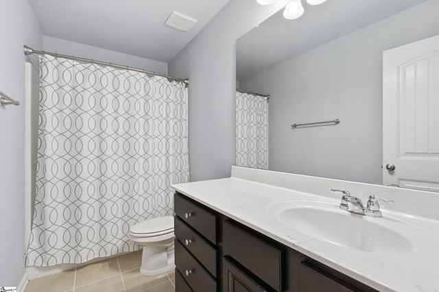 324 Lost Lake Drive, Simpsonville, SC 29681