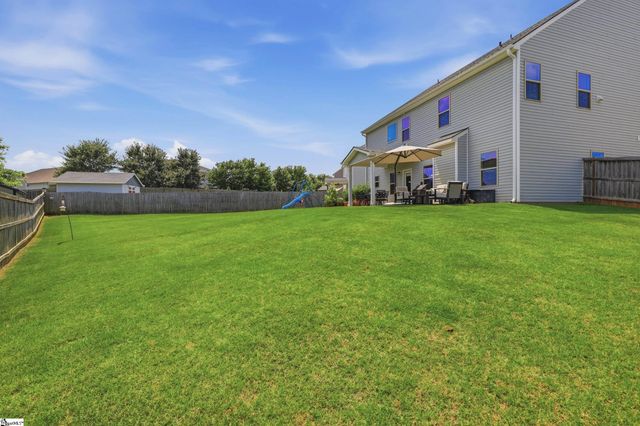324 Lost Lake Drive, Simpsonville, SC 29681