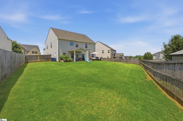 324 Lost Lake Drive, Simpsonville, SC 29681