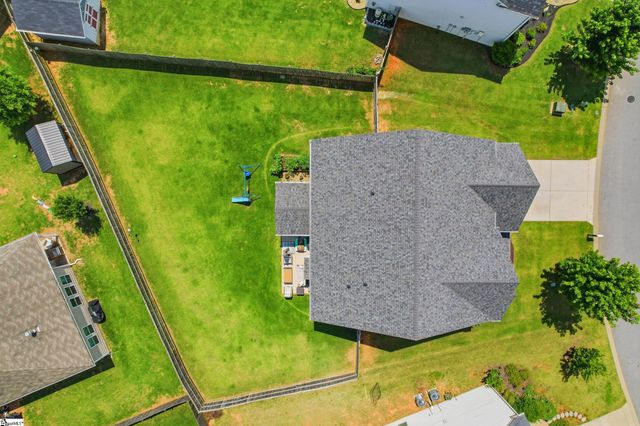 324 Lost Lake Drive, Simpsonville, SC 29681