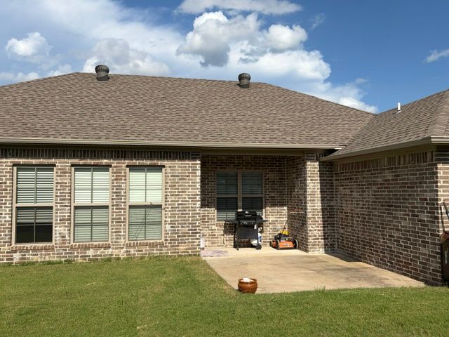 109 Promenade Circle, Russellville, AR 72801