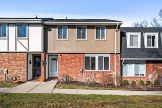 4467 Laurel Oak Dr, Hampton, PA 15101