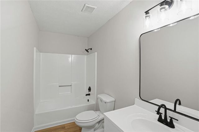 4478 S Springwood Drive SW, Smyrna, GA 30082