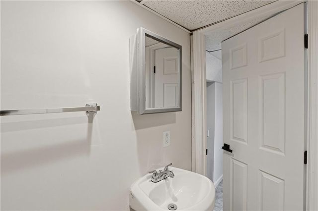 4478 S Springwood Drive SW, Smyrna, GA 30082