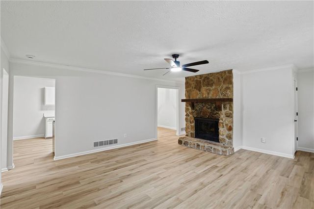 4478 S Springwood Drive SW, Smyrna, GA 30082